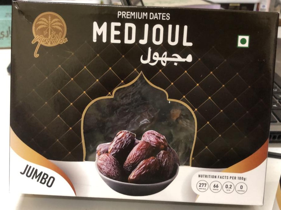 Jumbo Medjoul Dates